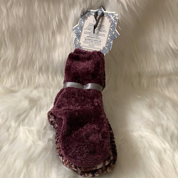 MINX NY Rose/Shea Infused Velvet Socks 2 Pairs - Picture 3 of 4